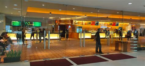 Faktor-Faktor yang Mempengaruhi Harga Tiket Bioskop Blok M Square