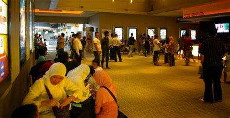 Fasilitas dan Layanan di Bioskop Botani