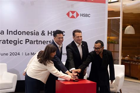 Pengalaman Bergerak di Plaza Indonesia