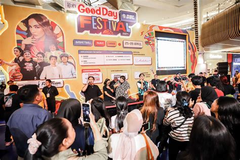 Manfaat Berlangganan Friday Noraebang