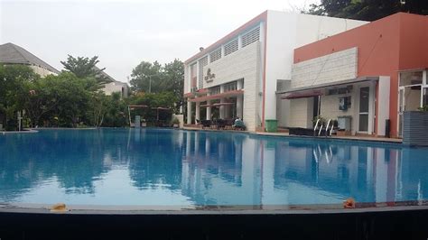 Fasilitas Kolam Renang Sport Club Kelapa Gading