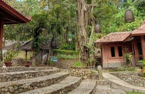 Manfaat Mengunjungi Kampung Turis