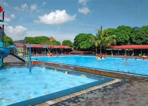 Berapa Harga Paket Wisata Kolam Renang Bumi Asri?