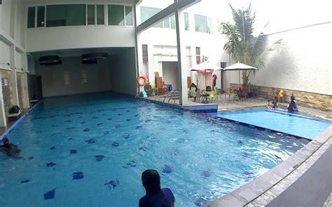 Harga Tiket Masuk Kolam Renang House of Shafa