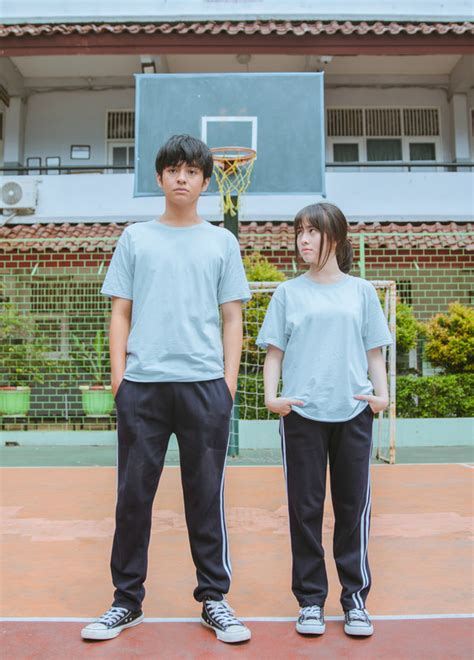 Harga Tiket Dua Garis Biru: Update Terbaru