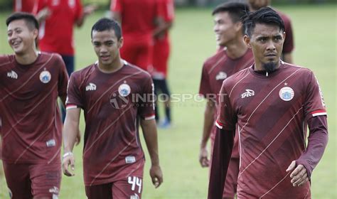 Harga Tiket Persija vs Ceres