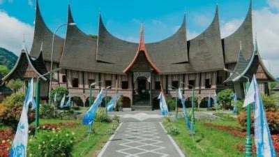 Harga Tiket Pesawat Padang-Jakarta Agustus