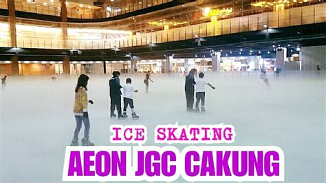 Lingkungan dan Fasilitas Ice Skating Aeon Cakung