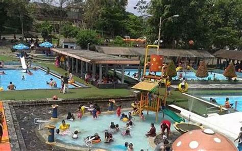 Apa Itu Tirta Zamzam?