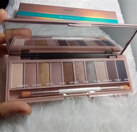 Apa Itu Eyeshadow InstaPerfect?