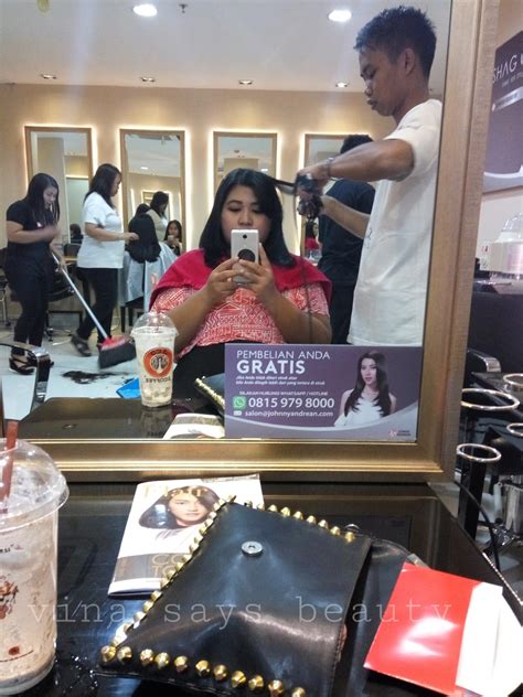 Harga Warna Rambut di Johnny Andrean