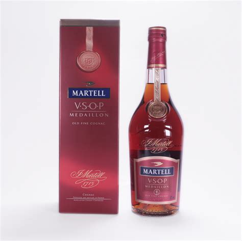 Fungsi Martell VSOP Medaillon dalam Pernikahan