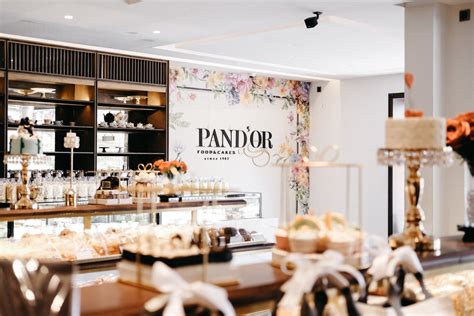 Bagaimana Mengawali Pand'or Food and Cakes