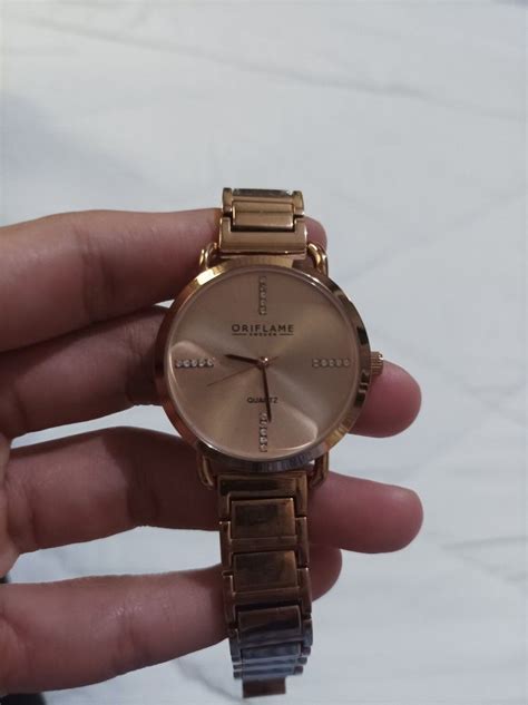 Bagaimana Memilih Jam Tangan ORIFLAME Quartz yang Sesuai?