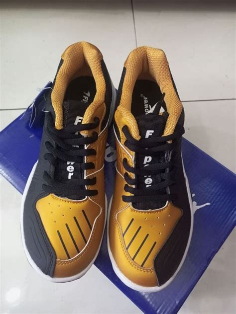 Fitur dan Kualitas Sepatu Flypower